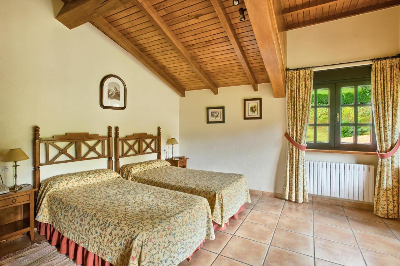 Casas Rurales El Llugaron Miravalles Luaran gambar