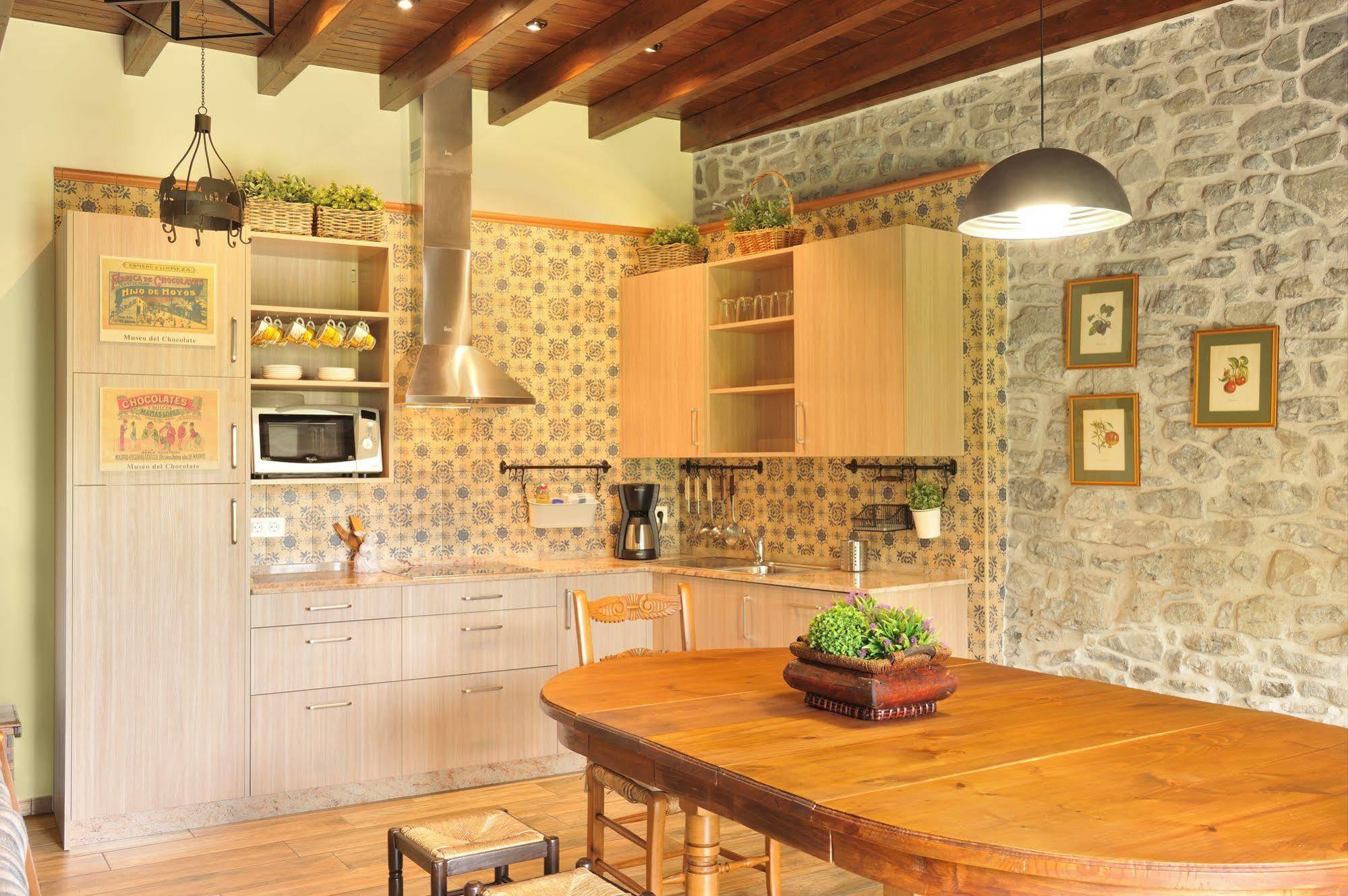 Casas Rurales El Llugaron Miravalles Luaran gambar